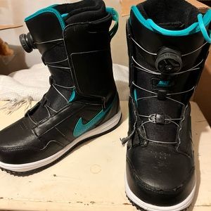 Nike Snowboard Boots